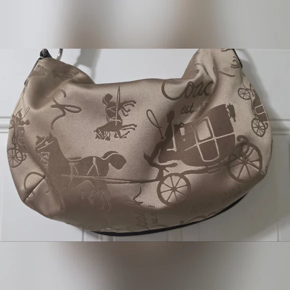 Coach Ashley Horse 'N Carriage Shoulder Bag - Picture 3 of 12